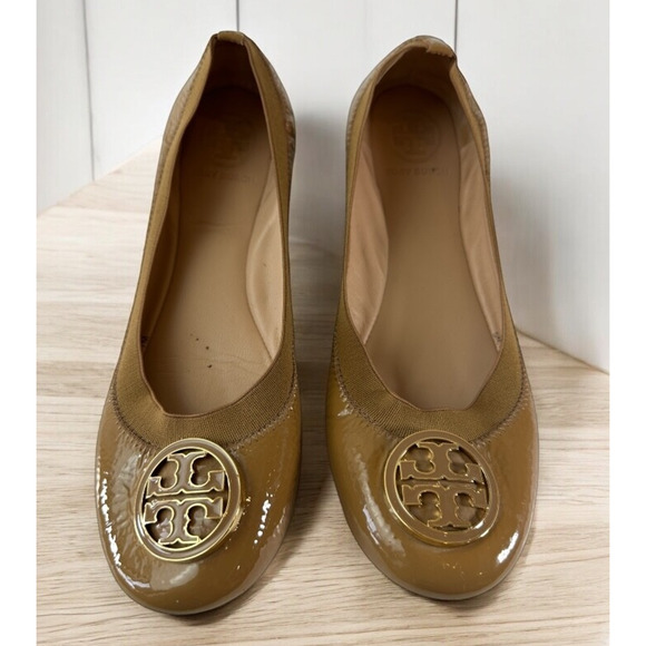 Tory Burch Caroline 2 Ballet Flats Tan Beige Patent Leather Ballerina Shoes 7 7M - Picture 11 of 16